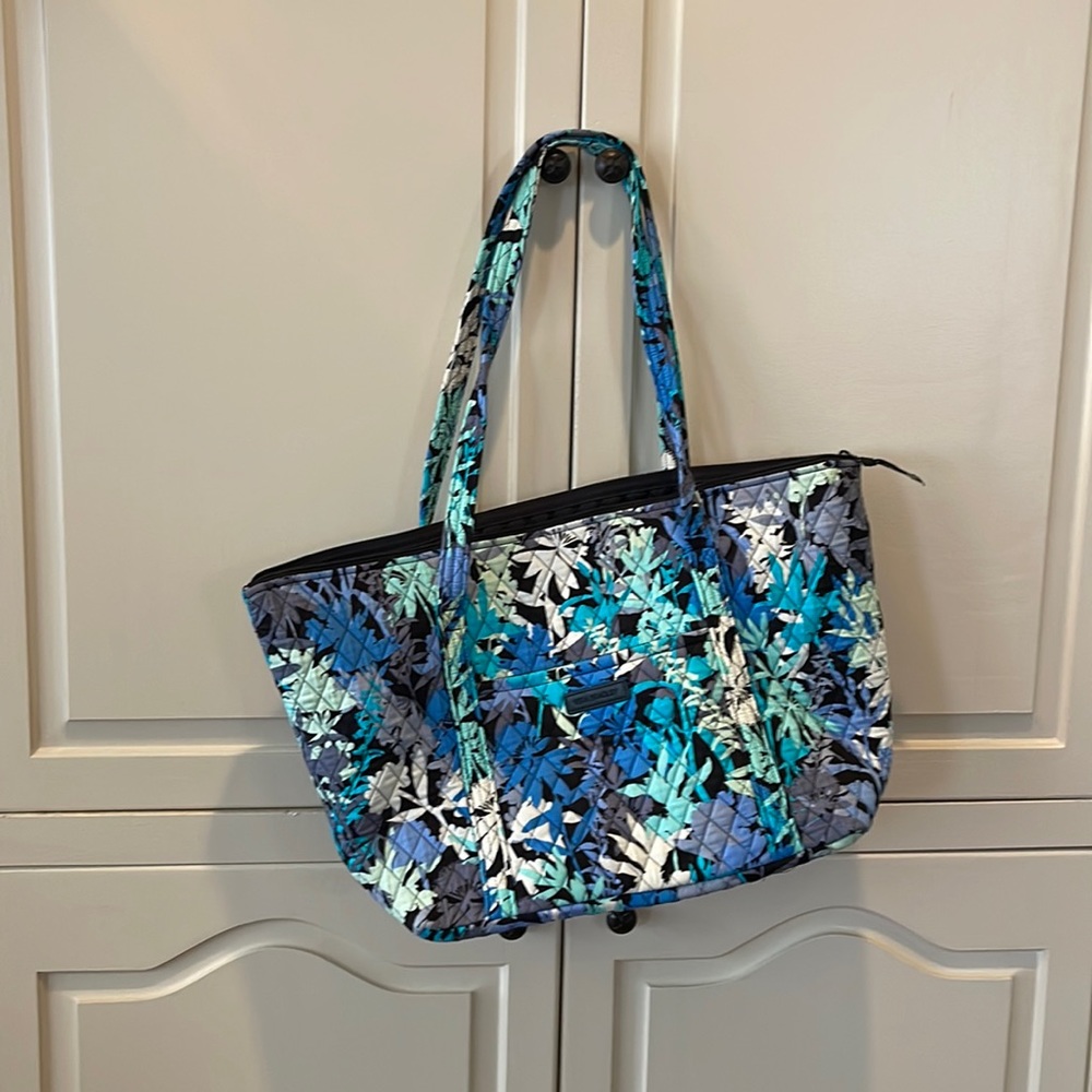 vera bradley duffle bag